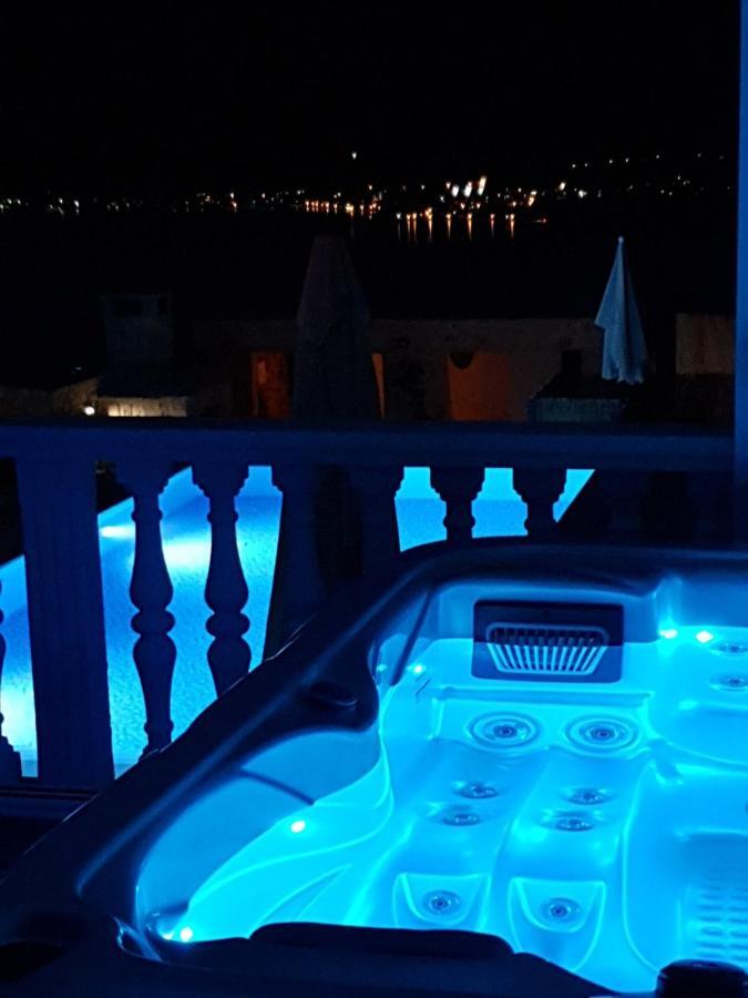 La Familia, Zadar, Vinjerac Villa Kültér fotó