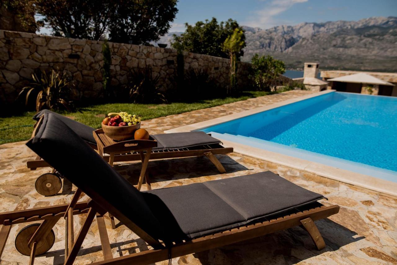 La Familia, Zadar, Vinjerac Villa Kültér fotó